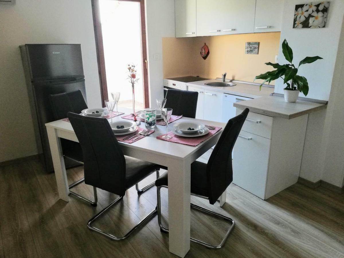 Peaceful View Apartment Koper Exterior foto